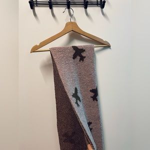 Double Colors Knitted Scarf